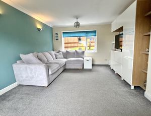 Lounge- click for photo gallery
